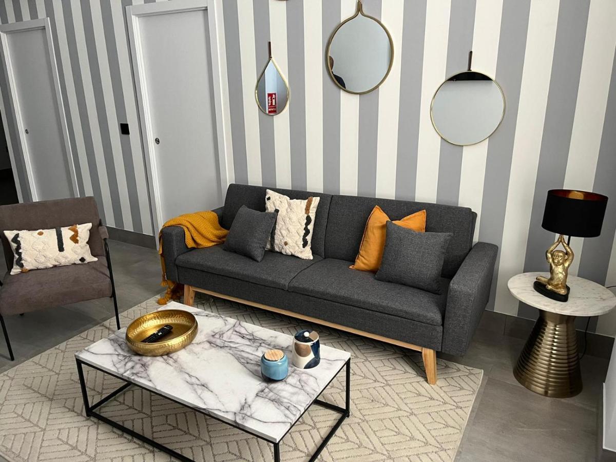 Apartamentos La Chimenea Mérida Dış mekan fotoğraf